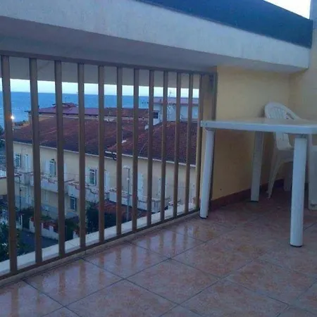Apartment Platone *